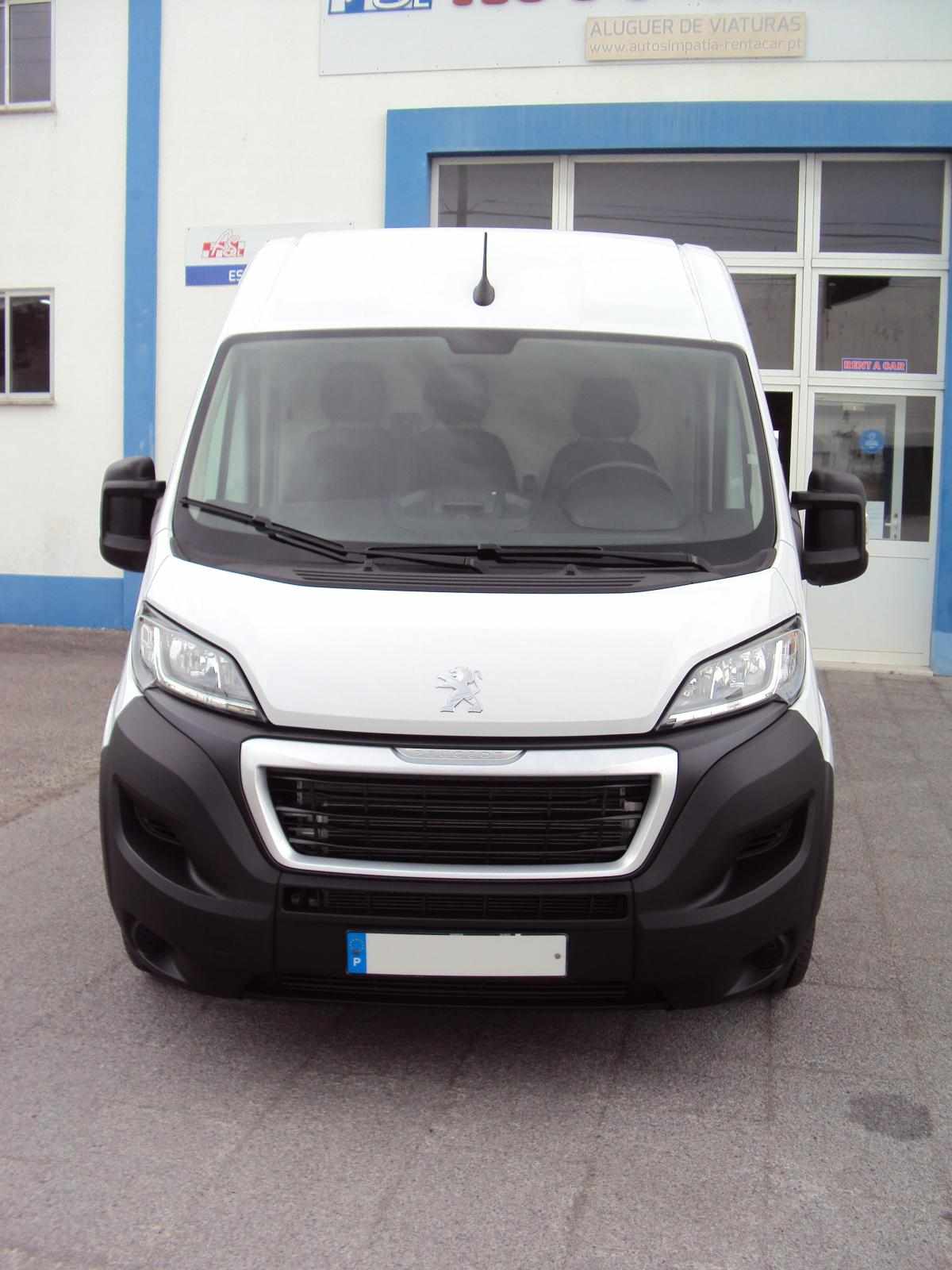 peugeot-boxer-2-2-bluehdi-2022-diesel-2179cc