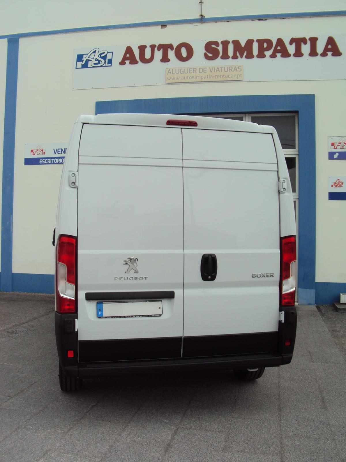 peugeot-boxer-2-2-bluehdi-2022-diesel-2179cc
