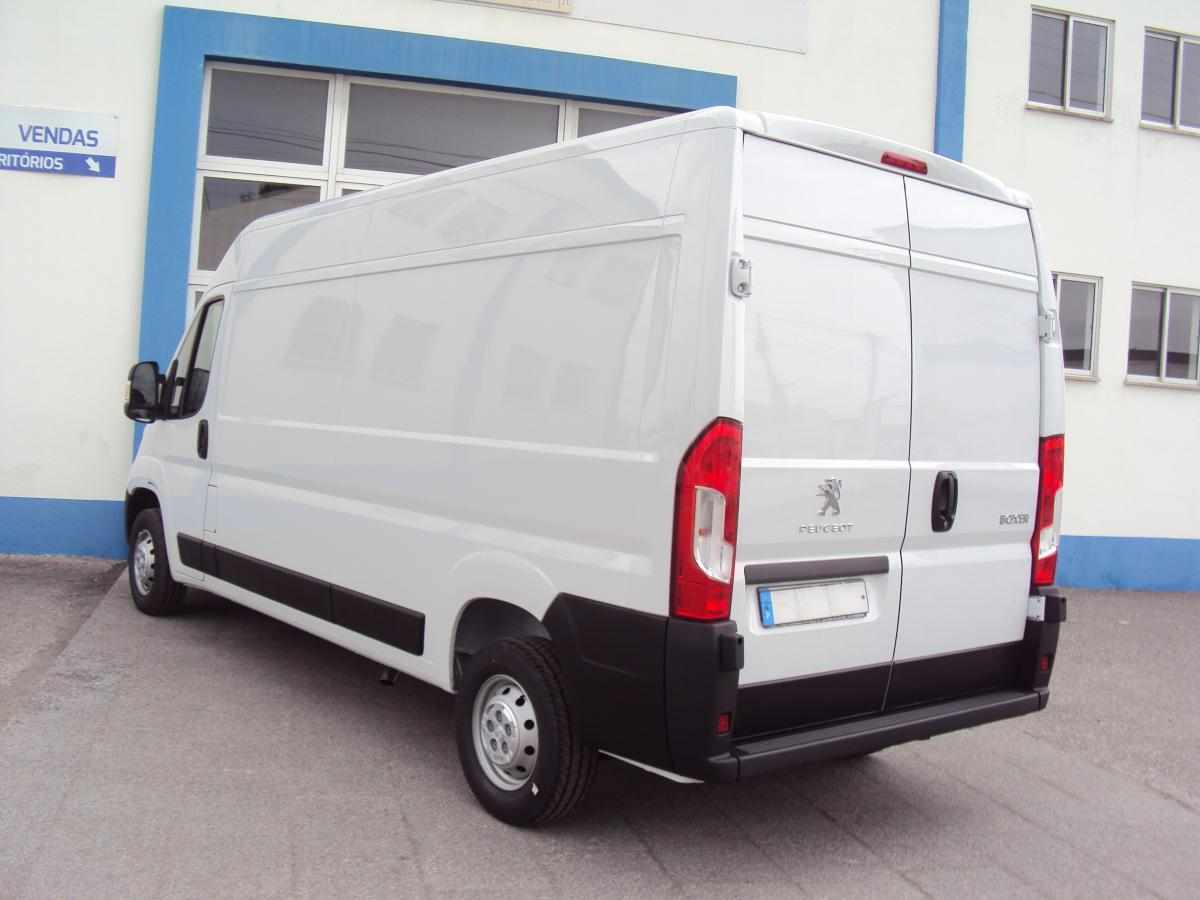 peugeot-boxer-2-2-bluehdi-2022-diesel-2179cc