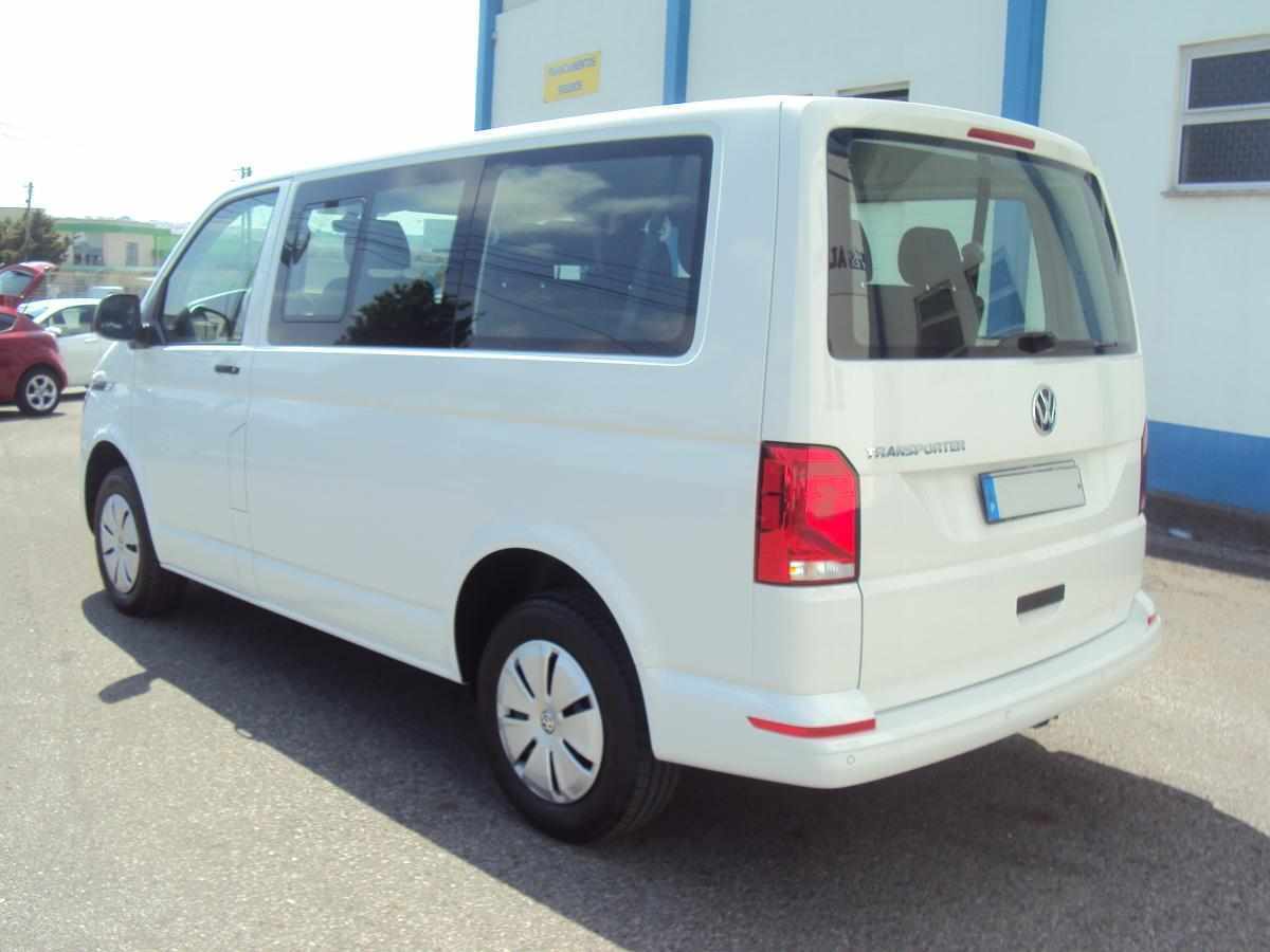volkswagen-transporter-2023-diesel-1968cc