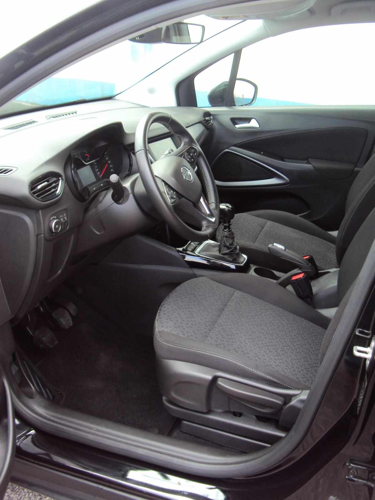 opel-crossland-1-5-110cv-2023-diesel-1499cc