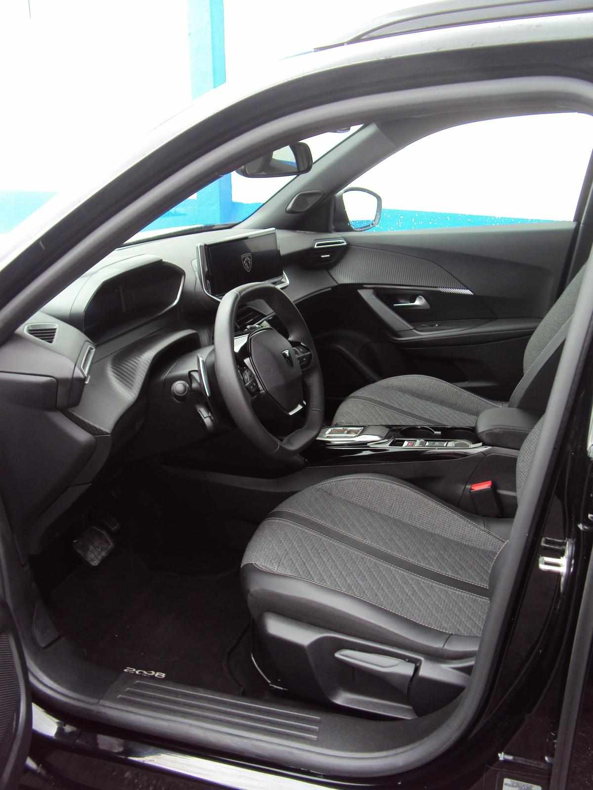 peugeot-2008-1-2-puretech-2025-gasolina-1199cc