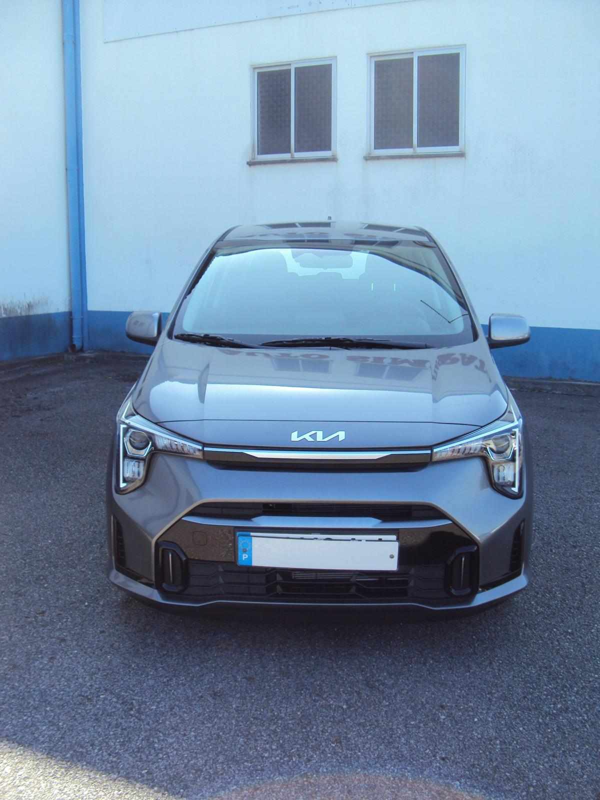 kia-picanto-1-0-mpi-2025-gasolina-998cc