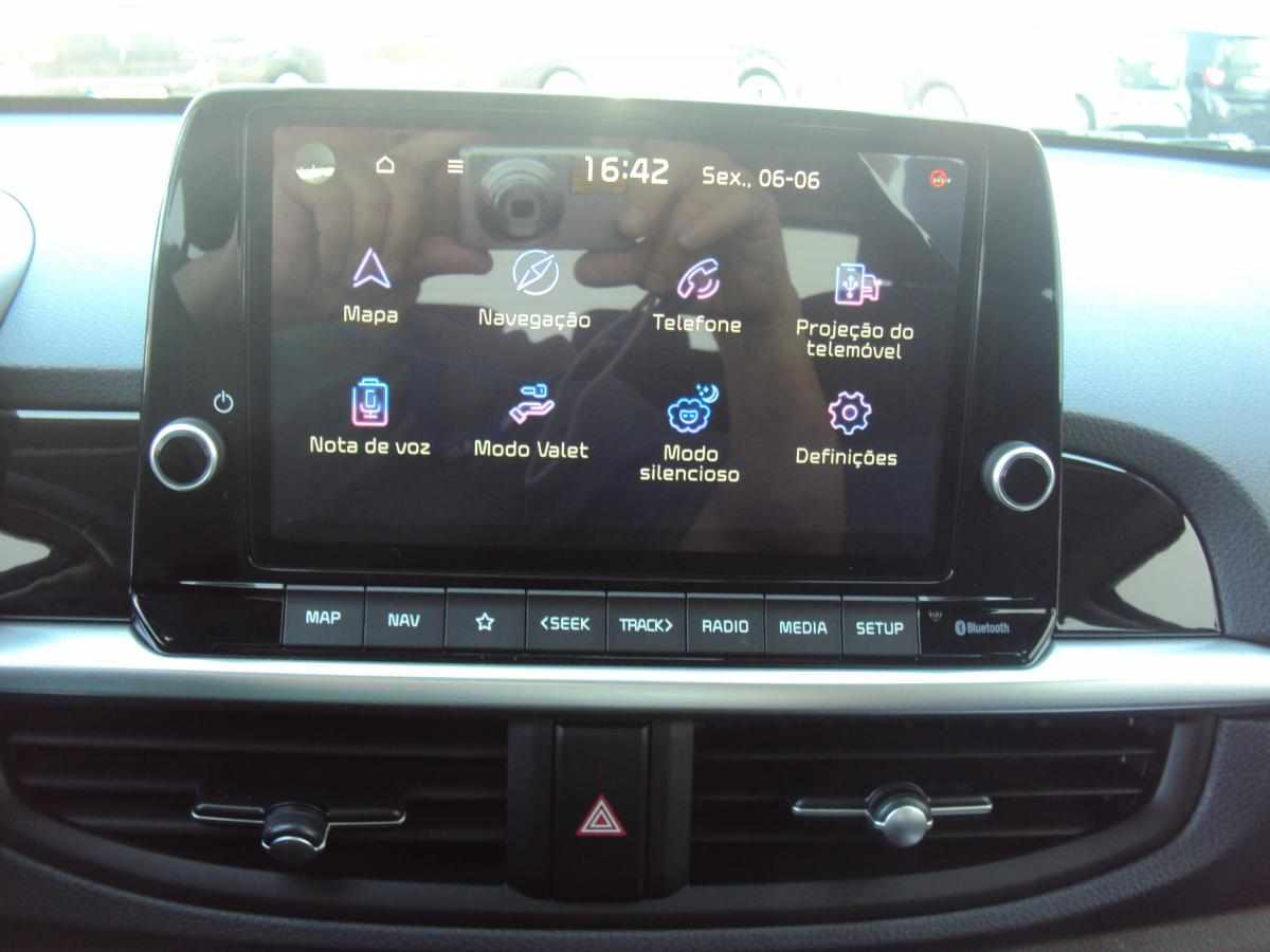 kia-picanto-1-0-mpi-2025-gasolina-998cc