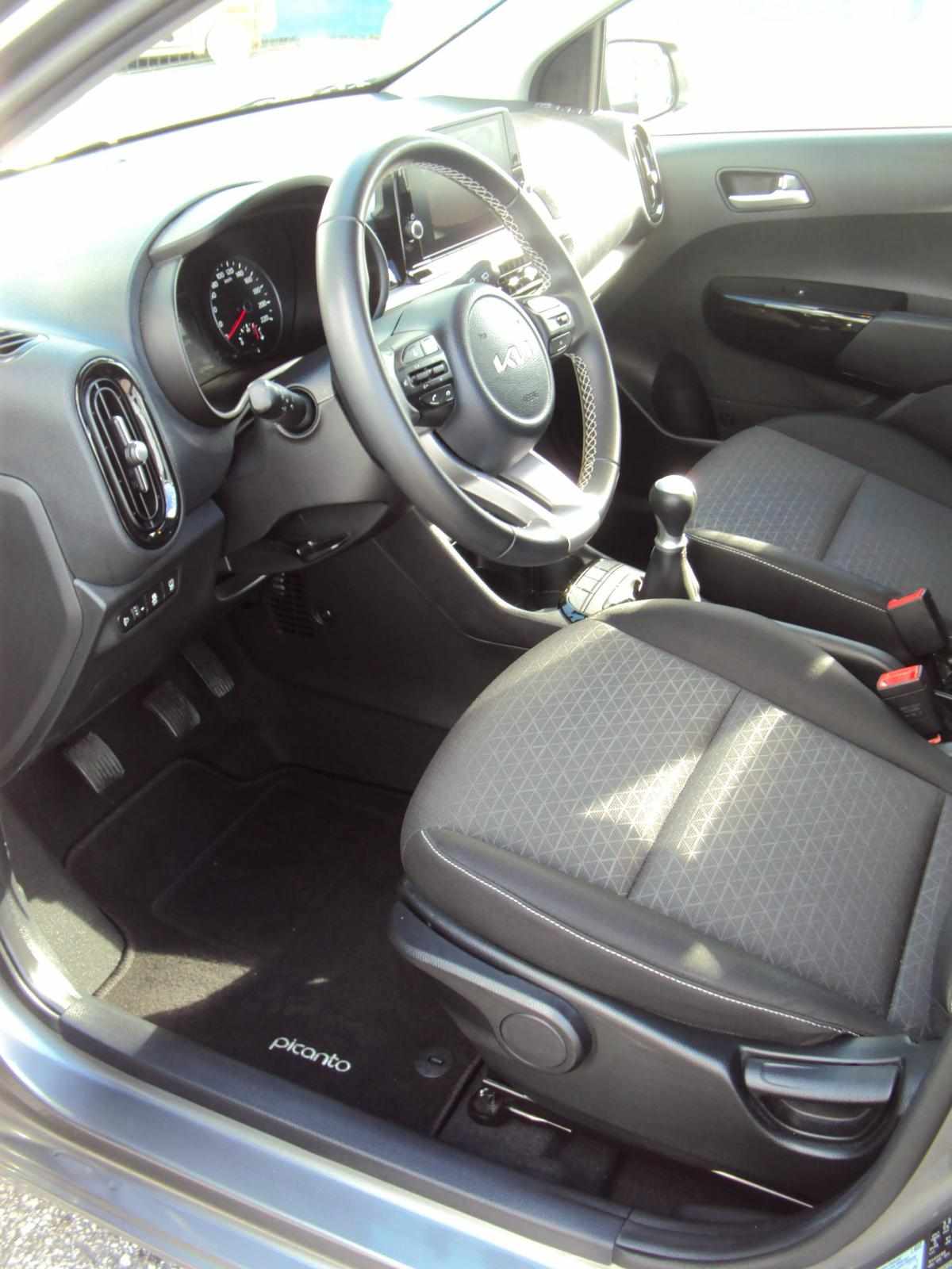 kia-picanto-1-0-2023-gasolina-998cc