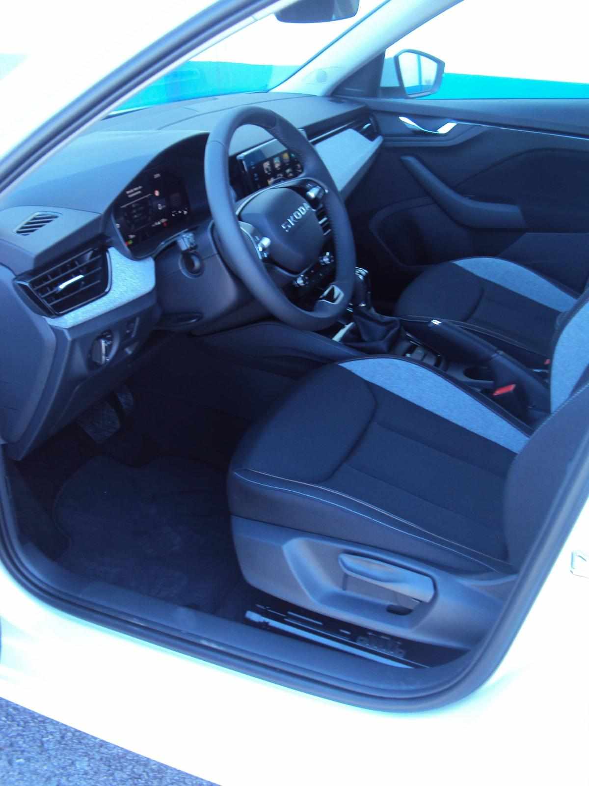 skoda-kamiq-1-0-tsi-2025-gasolina-999cc
