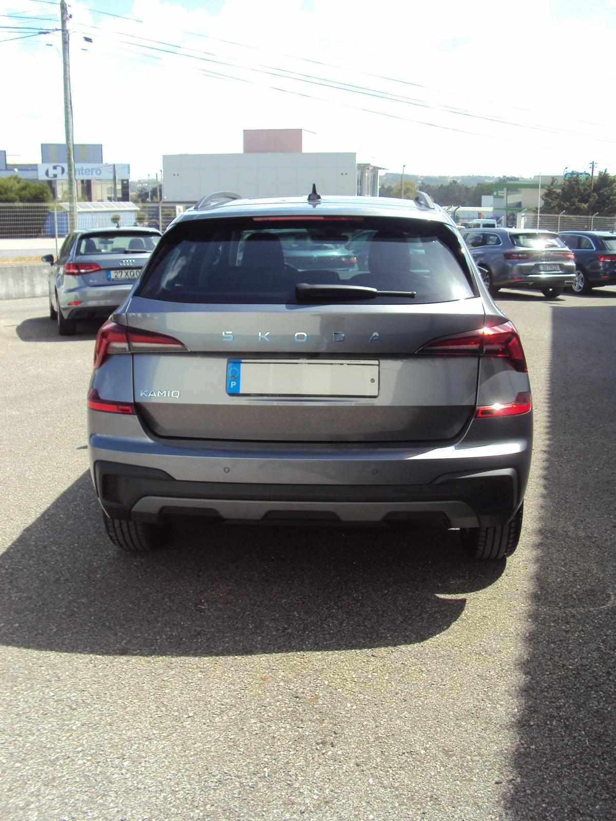 skoda-kamiq-1-0-tsi-2025-gasolina-999cc