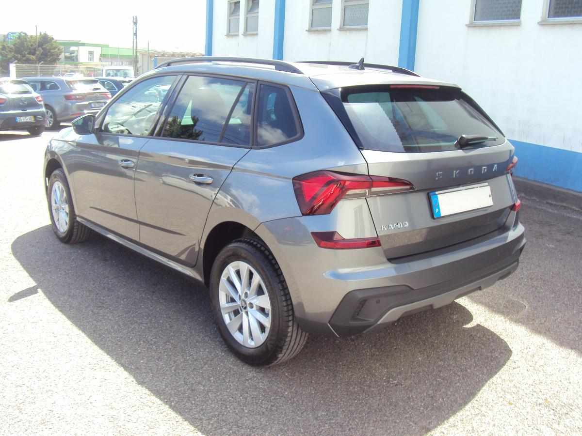 skoda-kamiq-1-0-tsi-2025-gasolina-999cc