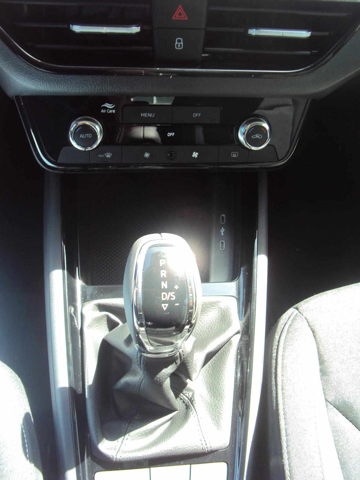 skoda-kamiq-1-0-tsi-2025-gasolina-999cc