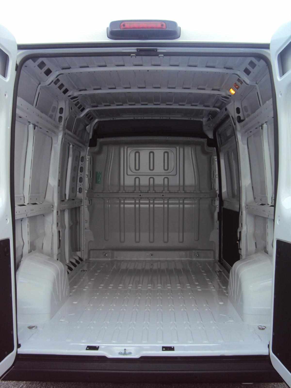 peugeot-boxer-l2h3-2-2hdi-150cv-2024-diesel-2198cc