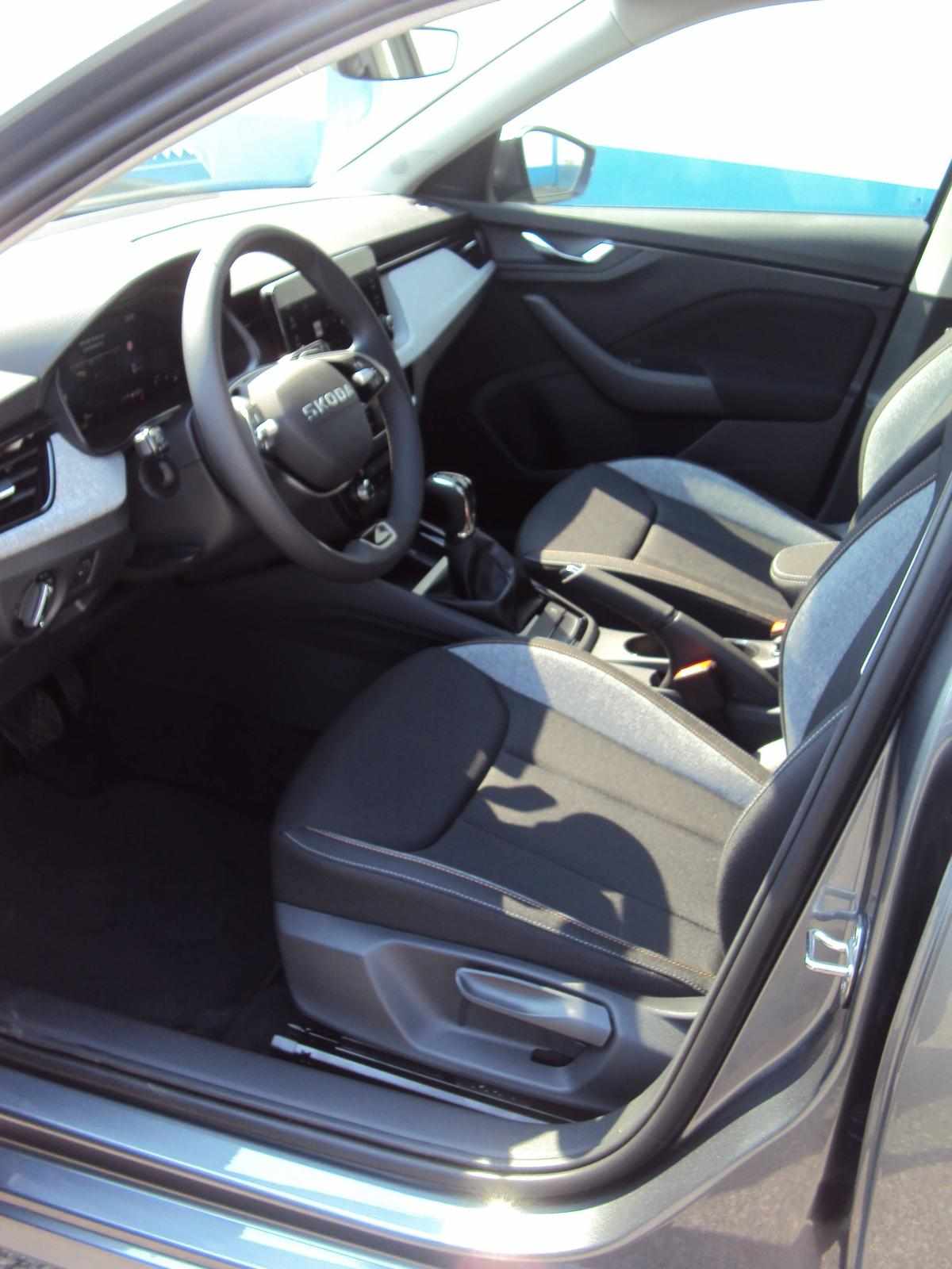 skoda-kamiq-1-0-tsi-2025-gasolina-999cc