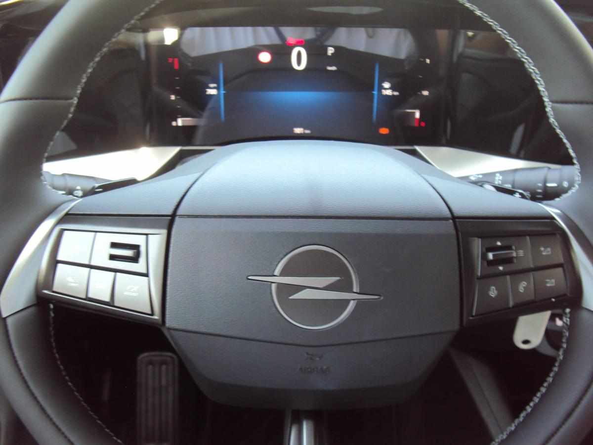 opel-mokka-1-5-2025-diesel-1499cc