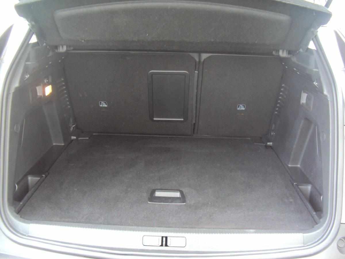 peugeot-3008-2018-diesel-1560cc