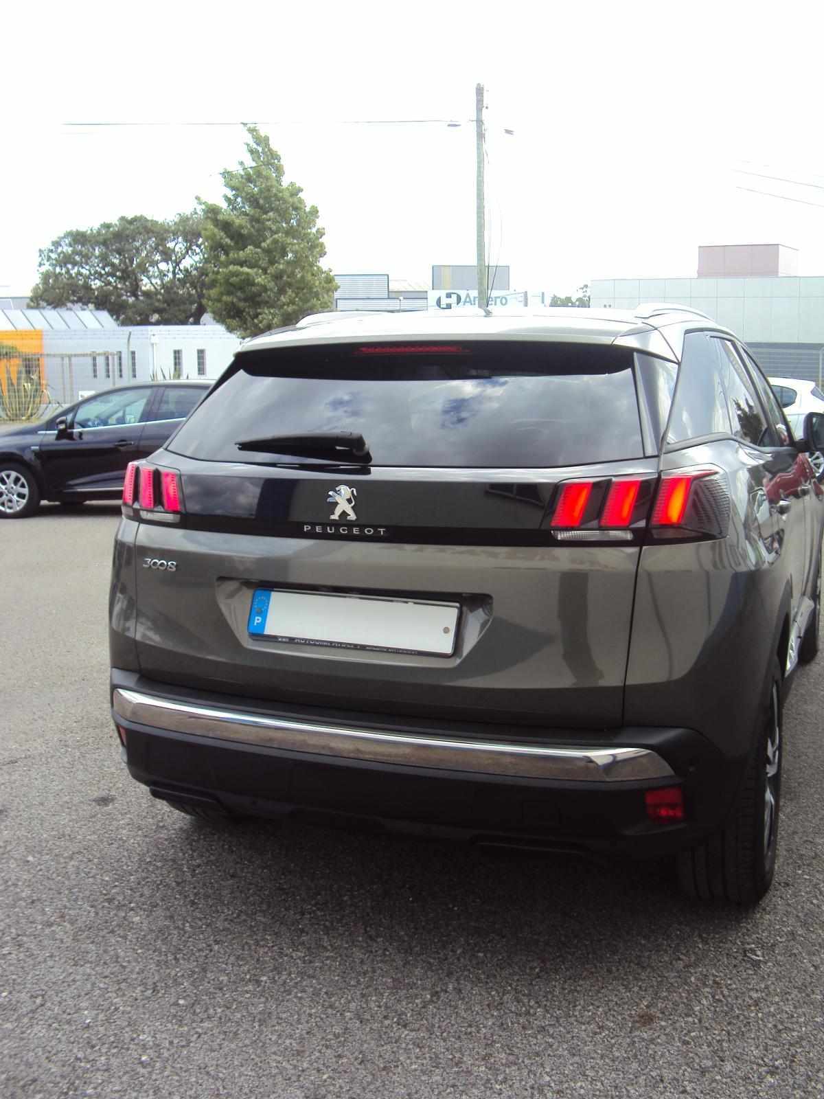 peugeot-3008-2018-diesel-1560cc