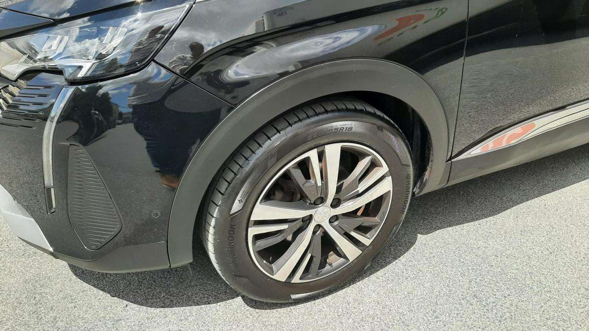 peugeot-5008-2022-diesel-1499cc