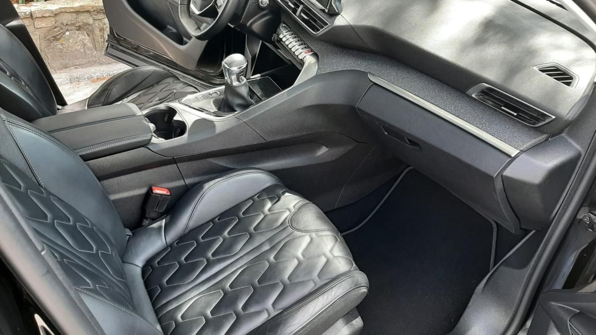 peugeot-5008-2022-diesel-1499cc
