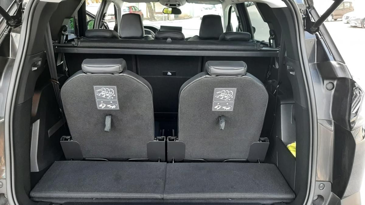 peugeot-5008-2022-diesel-1499cc