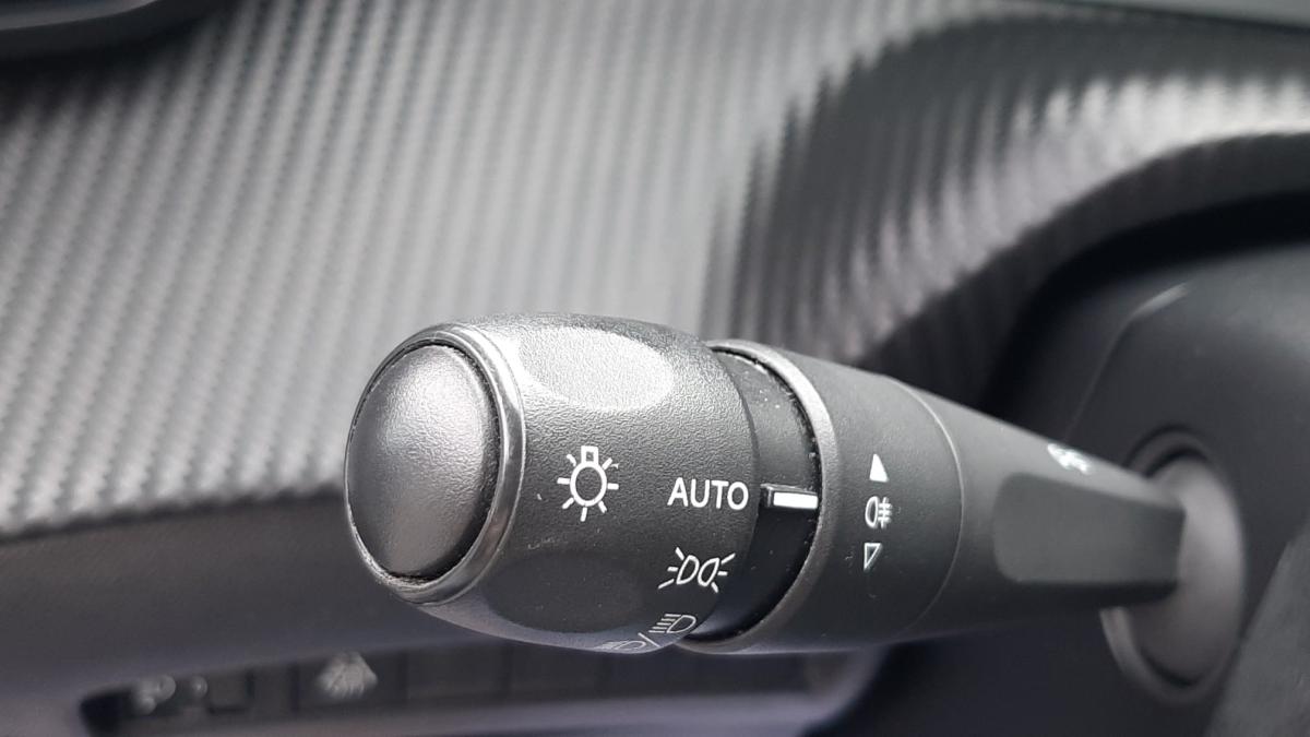 peugeot-2008-2020-gasolina-1199cc