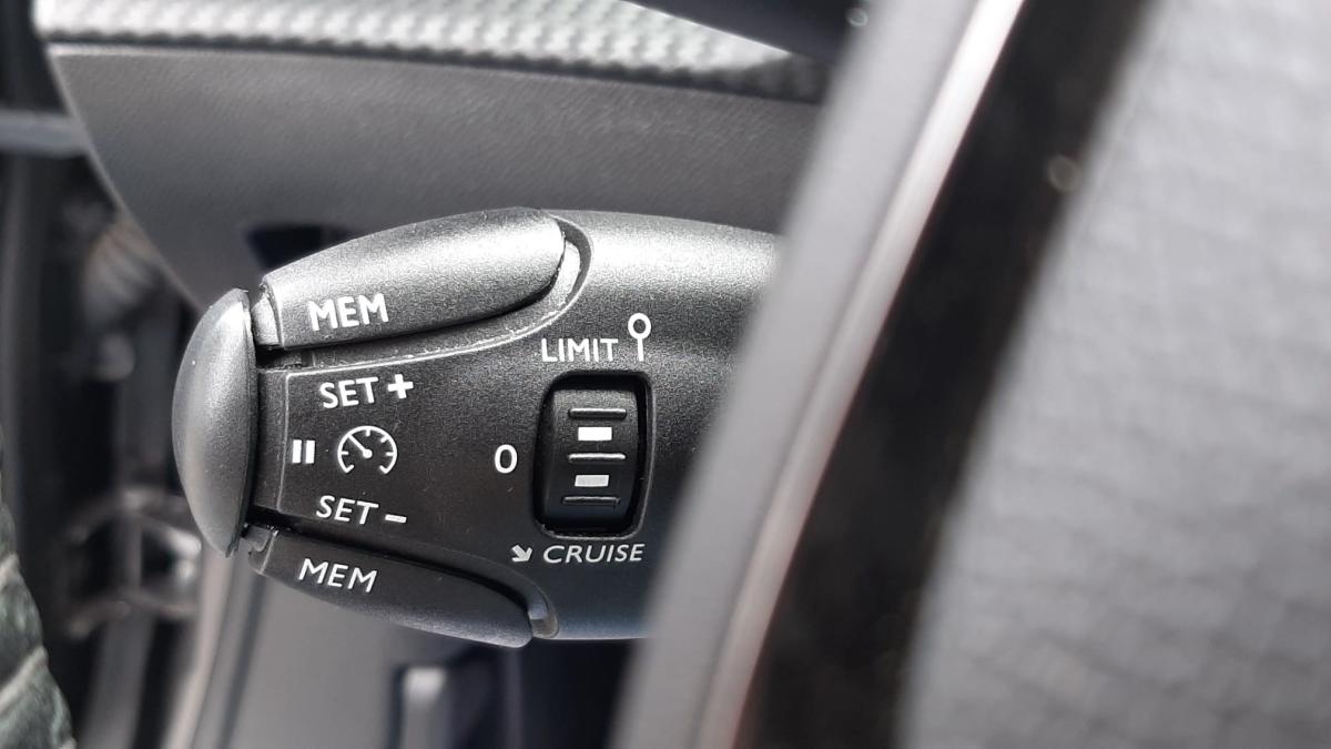 peugeot-2008-2020-gasolina-1199cc