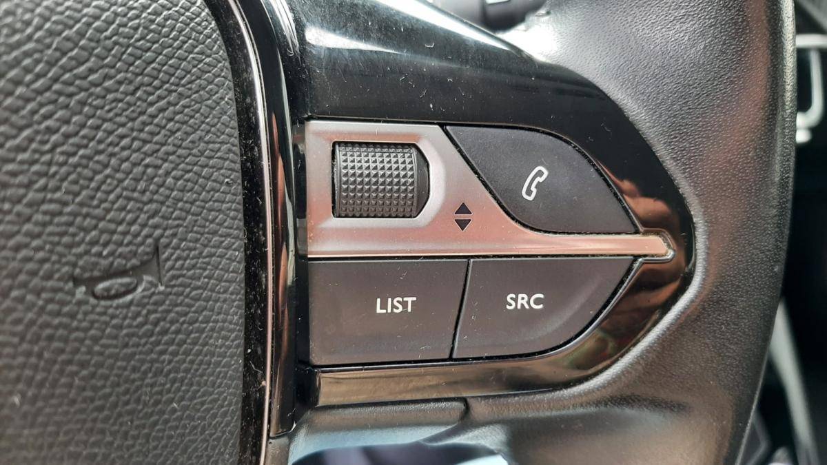 peugeot-2008-2020-gasolina-1199cc
