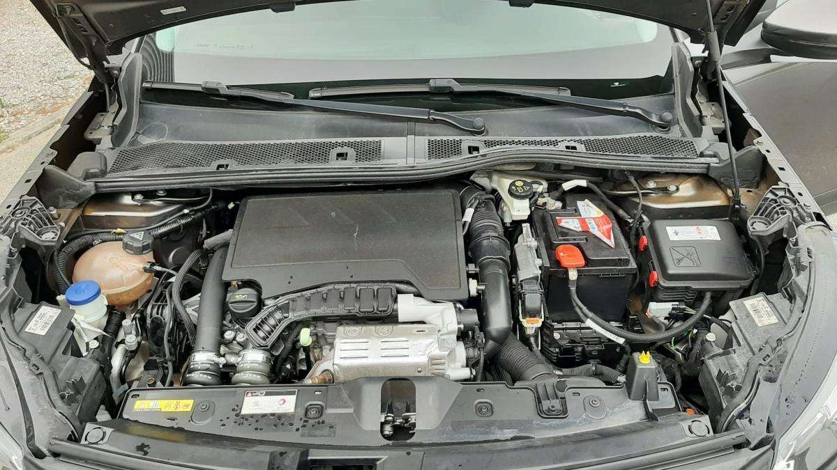 peugeot-2008-2020-gasolina-1199cc