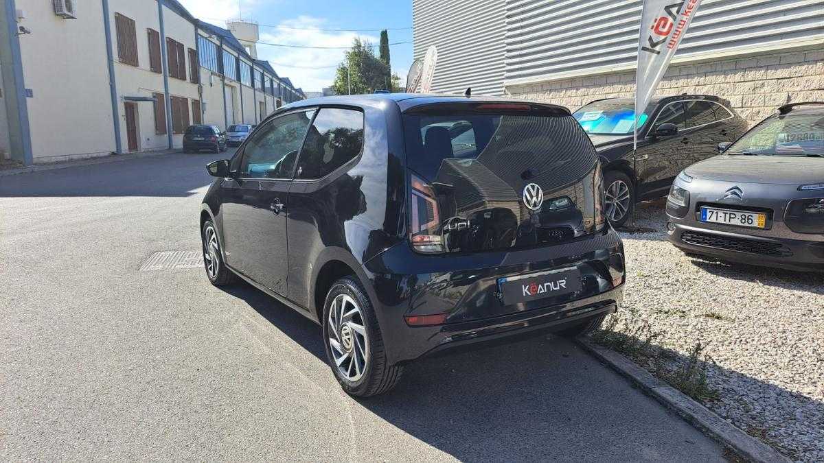 volkswagen-up-2017-gasolina-999cc