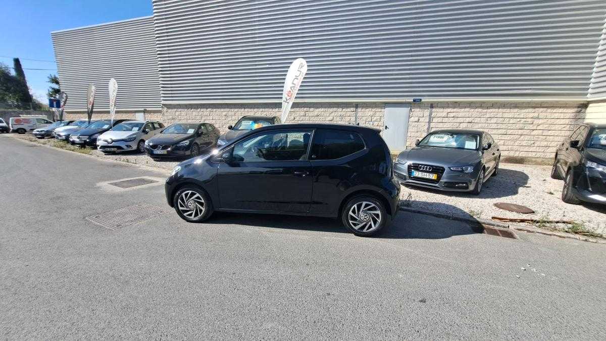 volkswagen-up-2017-gasolina-999cc