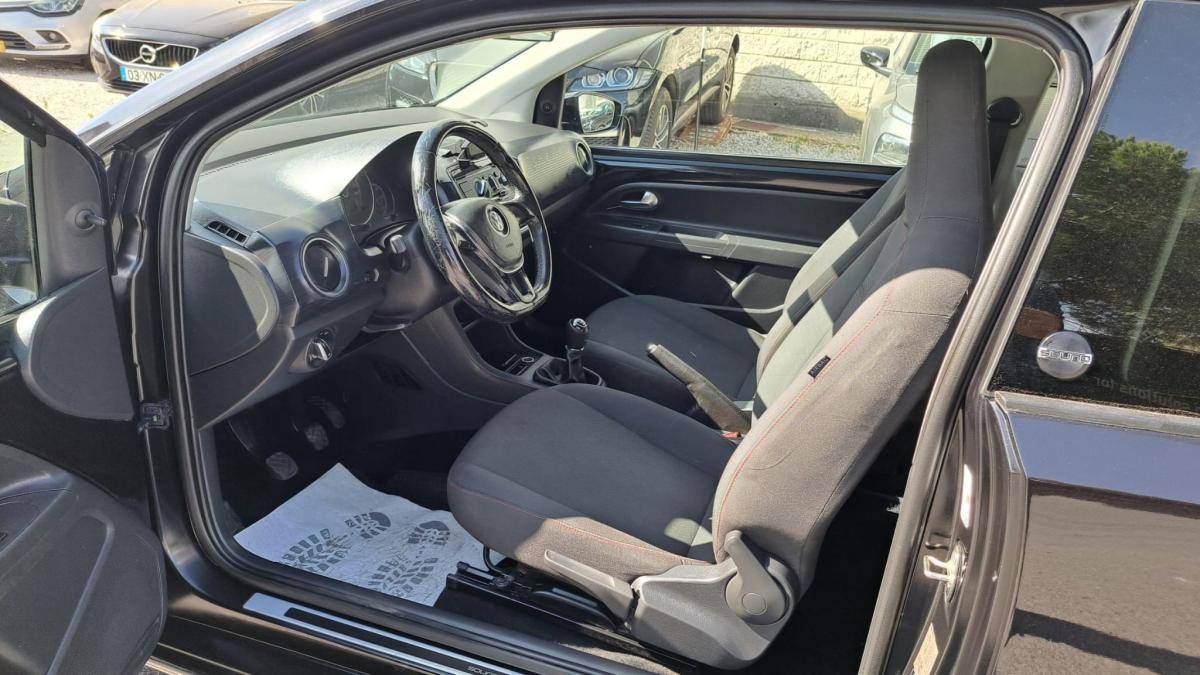 volkswagen-up-2017-gasolina-999cc
