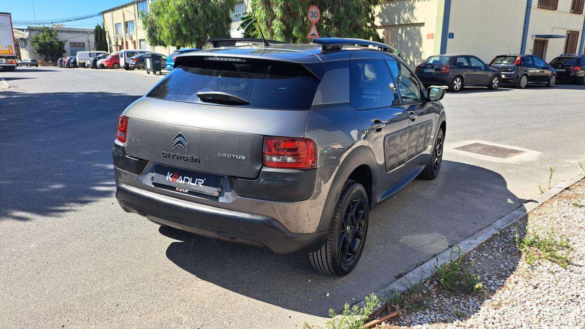 citroen-c4-cactus-2017-diesel-1560cc
