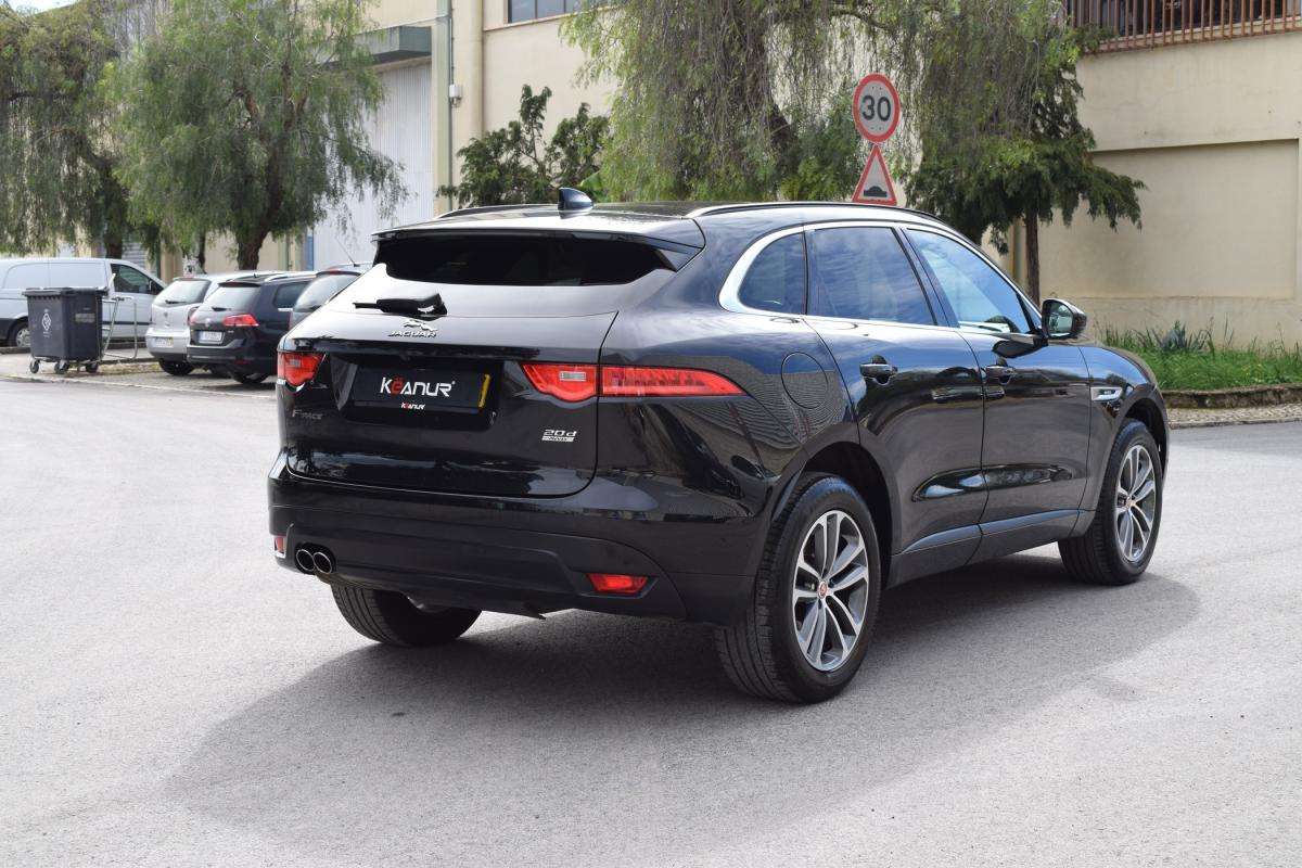 jaguar-f-pace-2017-diesel-1999cc