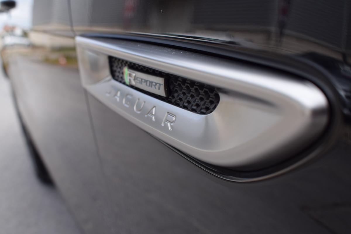 jaguar-f-pace-2017-diesel-1999cc