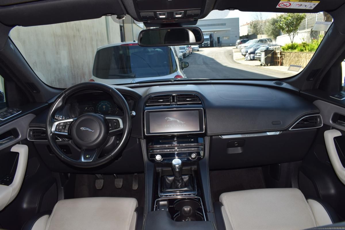jaguar-f-pace-2017-diesel-1999cc