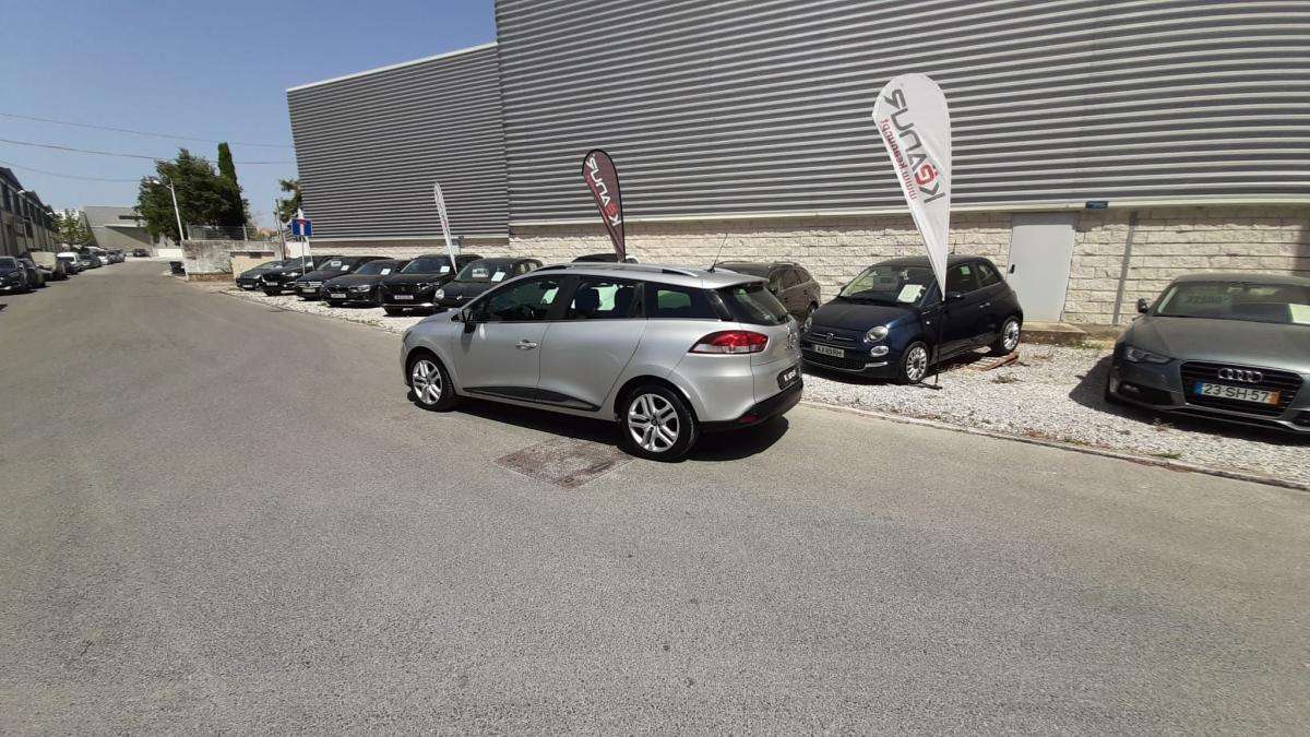 renault-clio-sport-tourer-2018-diesel-1461cc