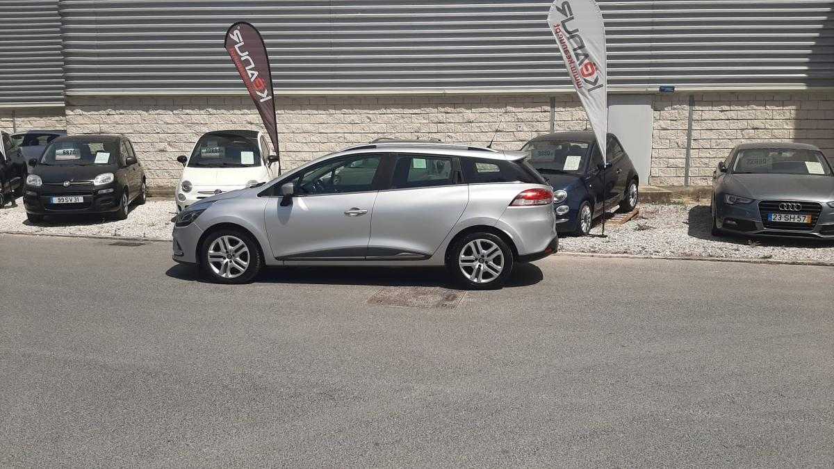 renault-clio-sport-tourer-2018-diesel-1461cc