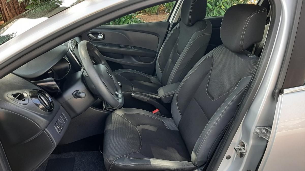 renault-clio-sport-tourer-2018-diesel-1461cc