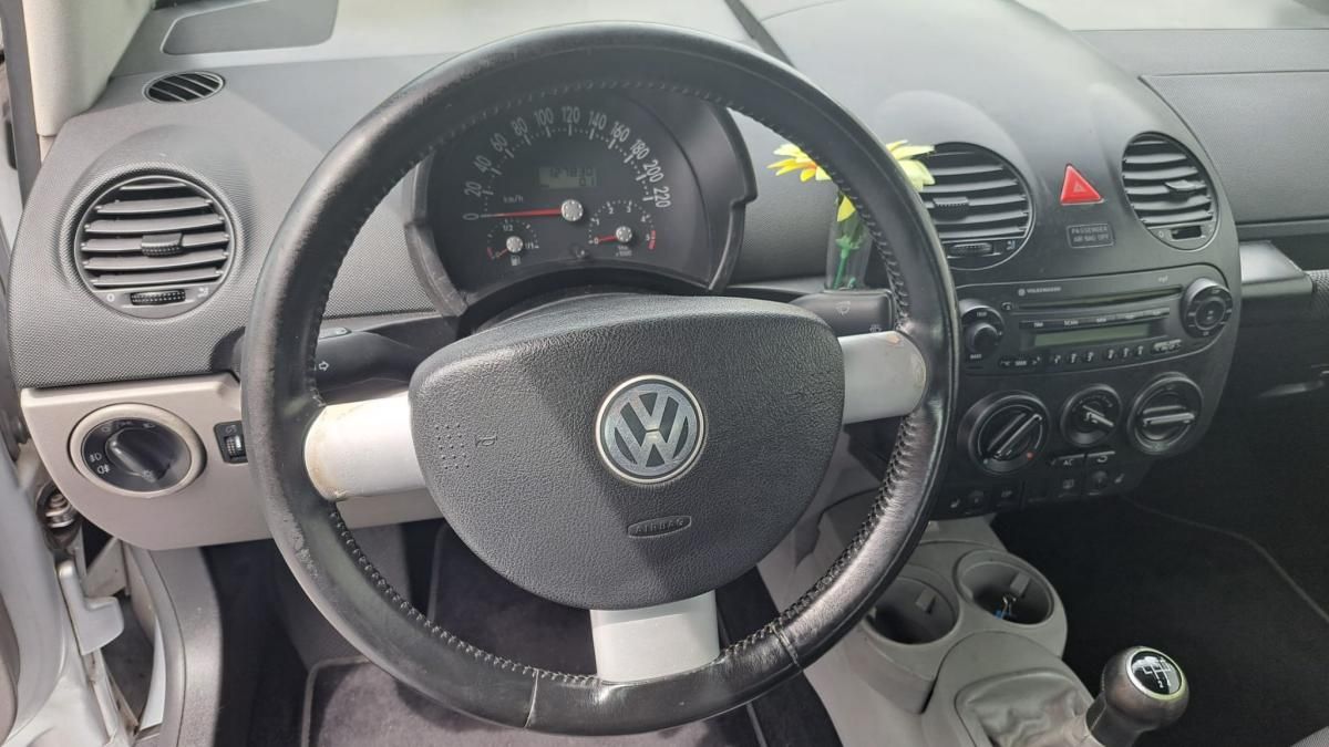 volkswagen-beetle-2004-diesel-1896cc