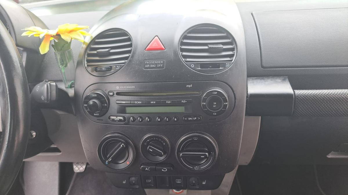 volkswagen-beetle-2004-diesel-1896cc