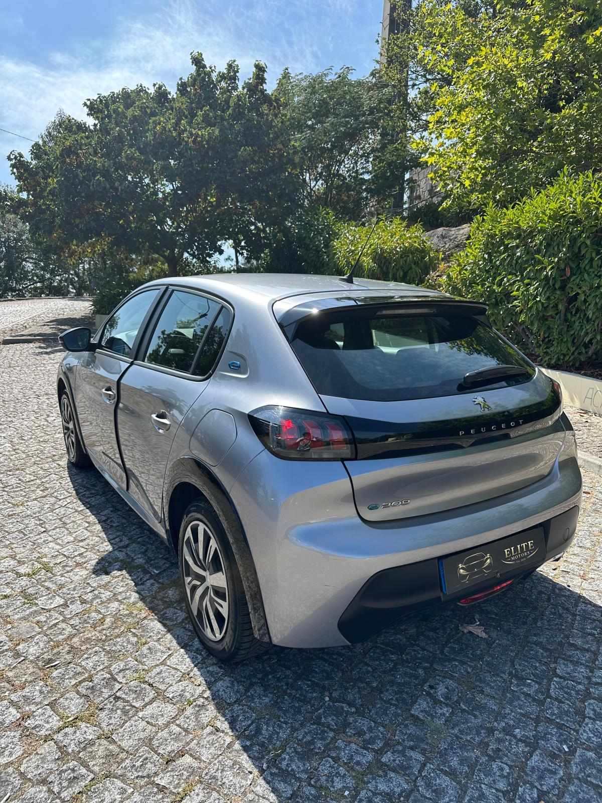 peugeot-e-208-ev-50-kwh-2022-eletrico