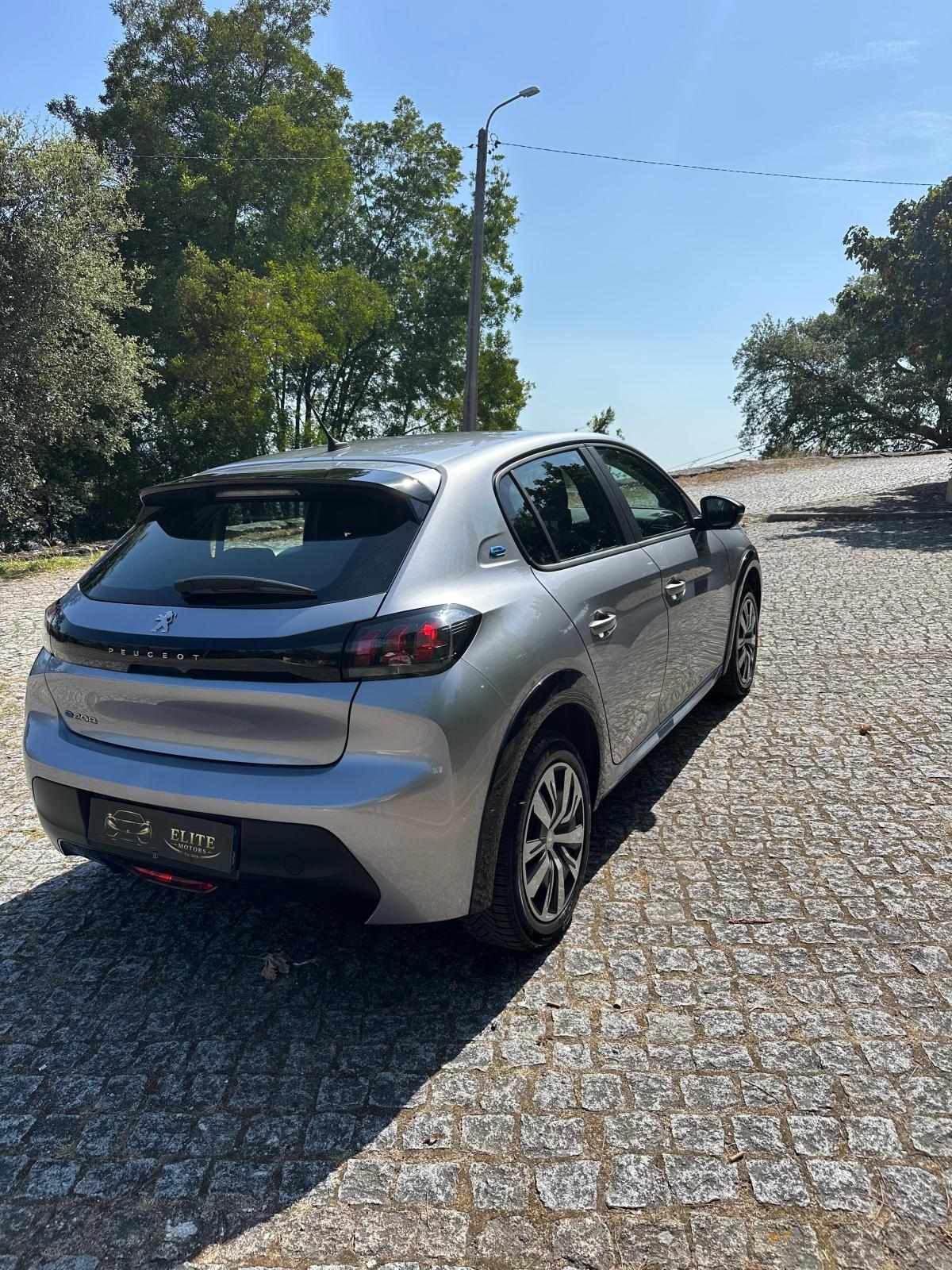 peugeot-e-208-ev-50-kwh-2022-eletrico