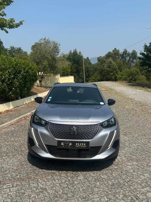 peugeot-e-2008-allure-ev-50kwh-2023-eletrico
