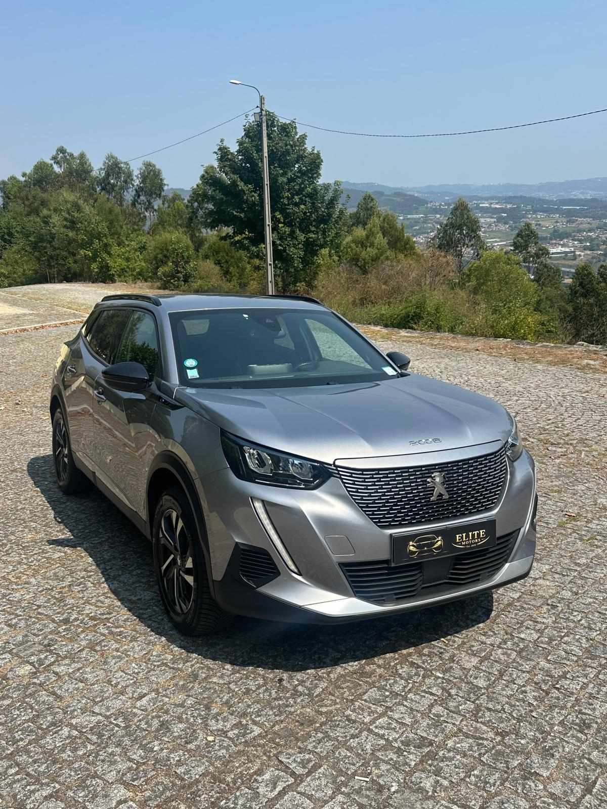 peugeot-e-2008-allure-ev-50kwh-2023-eletrico