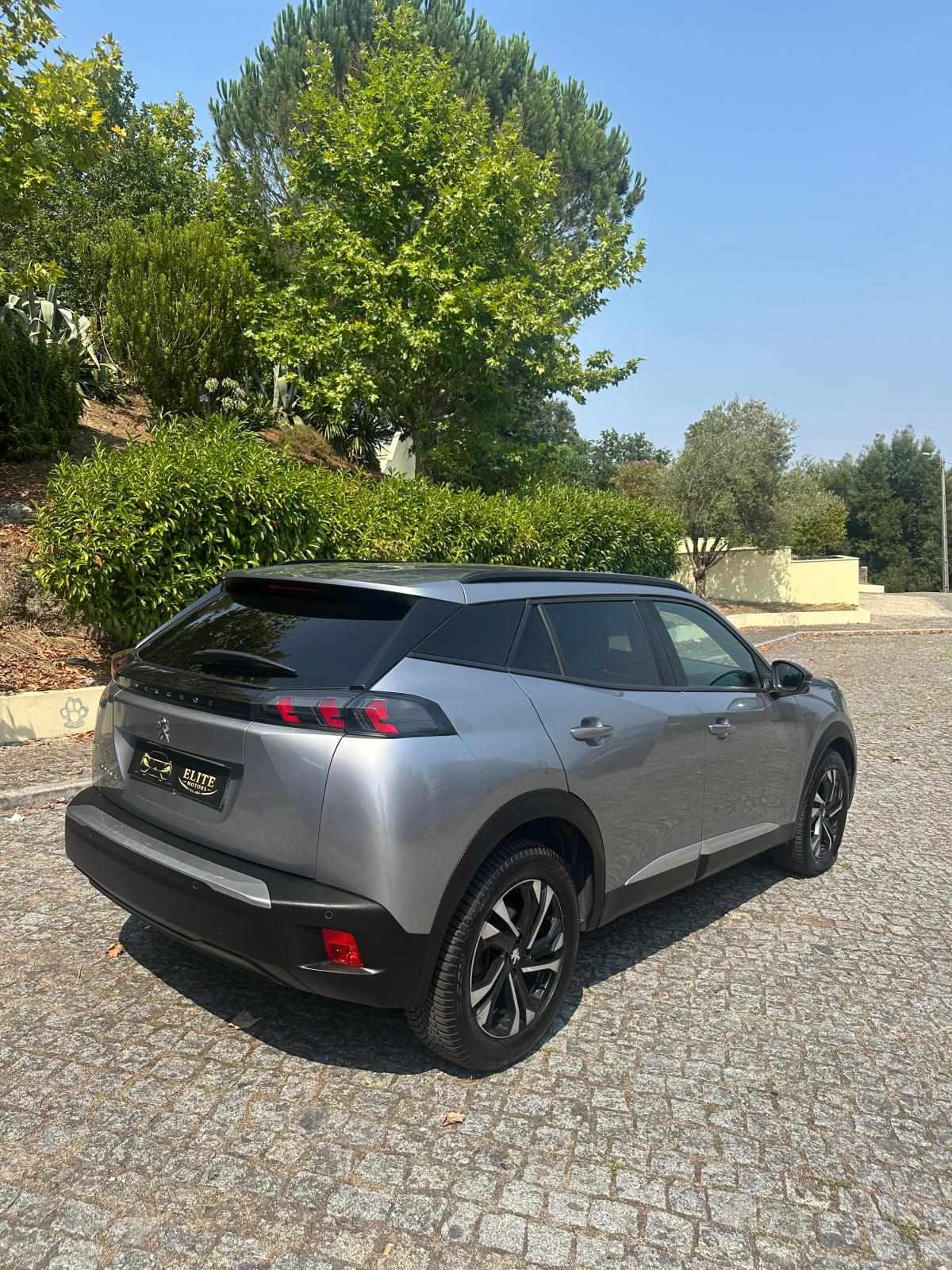 peugeot-e-2008-allure-ev-50kwh-2023-eletrico