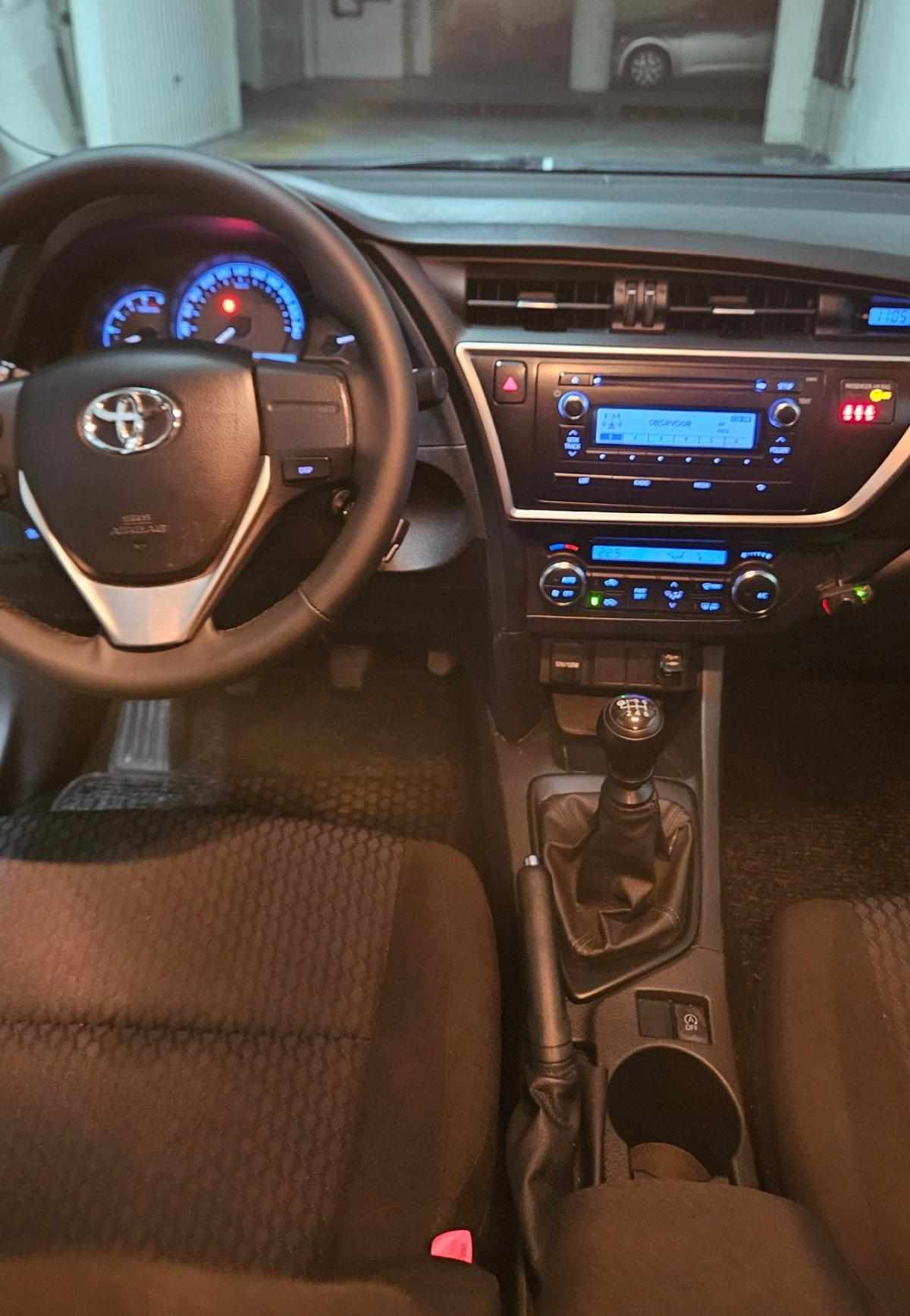 toyota-auris-1-4-d-4d-2013-diesel-1364cc