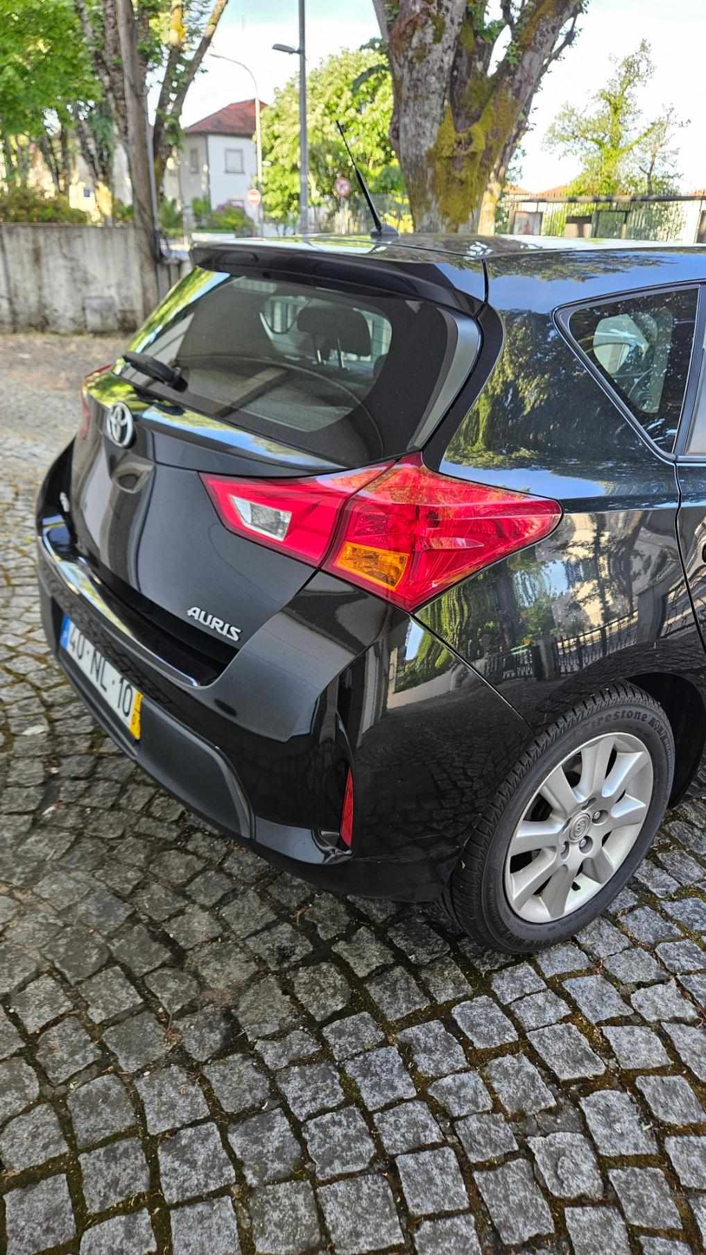 toyota-auris-1-4-d-4d-2013-diesel-1364cc