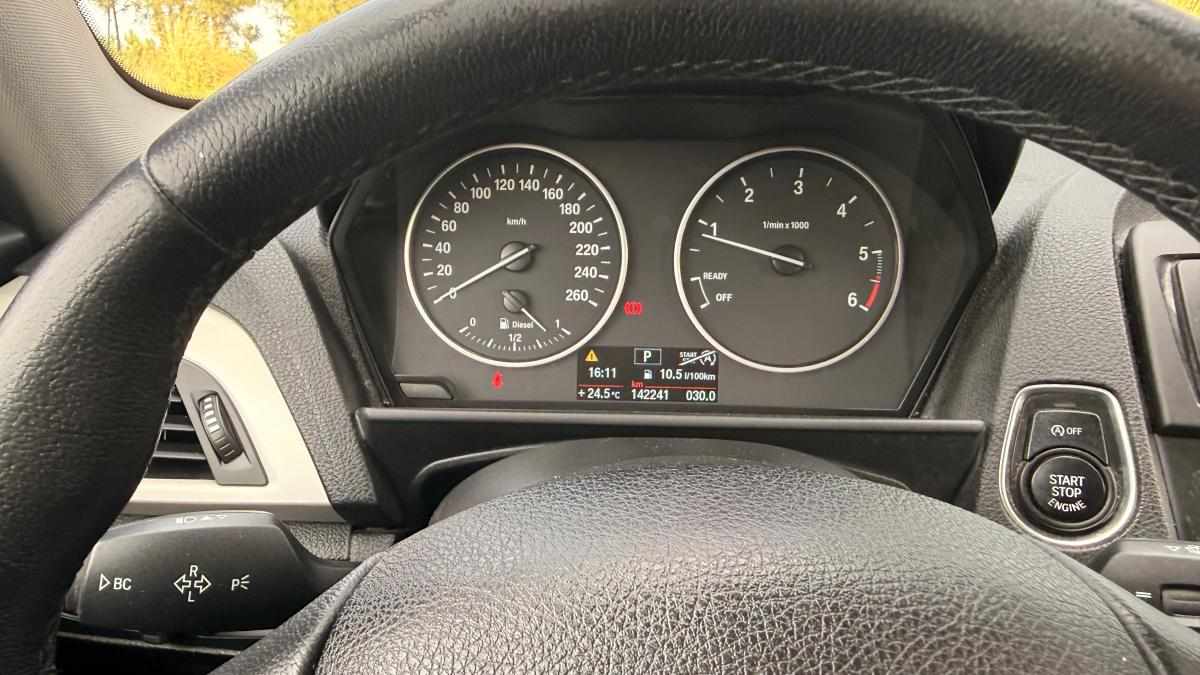 bmw-serie-1-118d-2013-diesel-1995cc