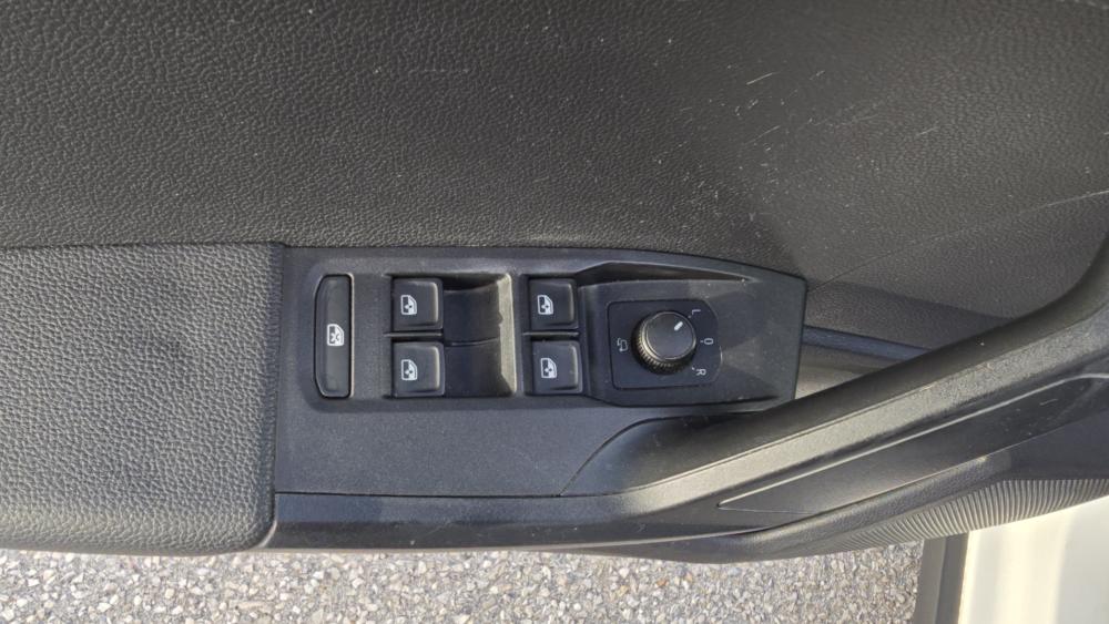 seat-arona-2019-diesel-1598cc