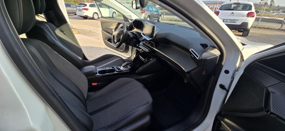 peugeot-e-208-2021-eletrico-0cc