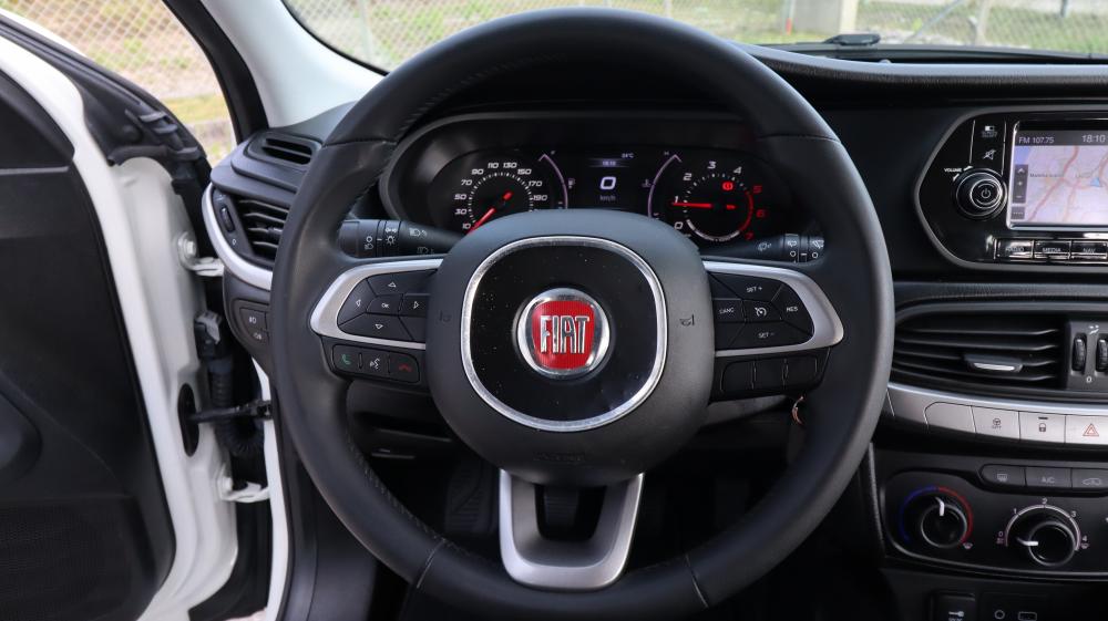 fiat-tipo-station-wagon-2016-diesel-1248cc