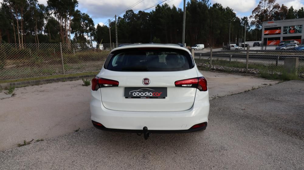 fiat-tipo-station-wagon-2016-diesel-1248cc