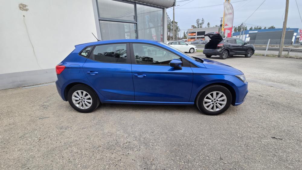 seat-ibiza-2023-gasolina-999cc